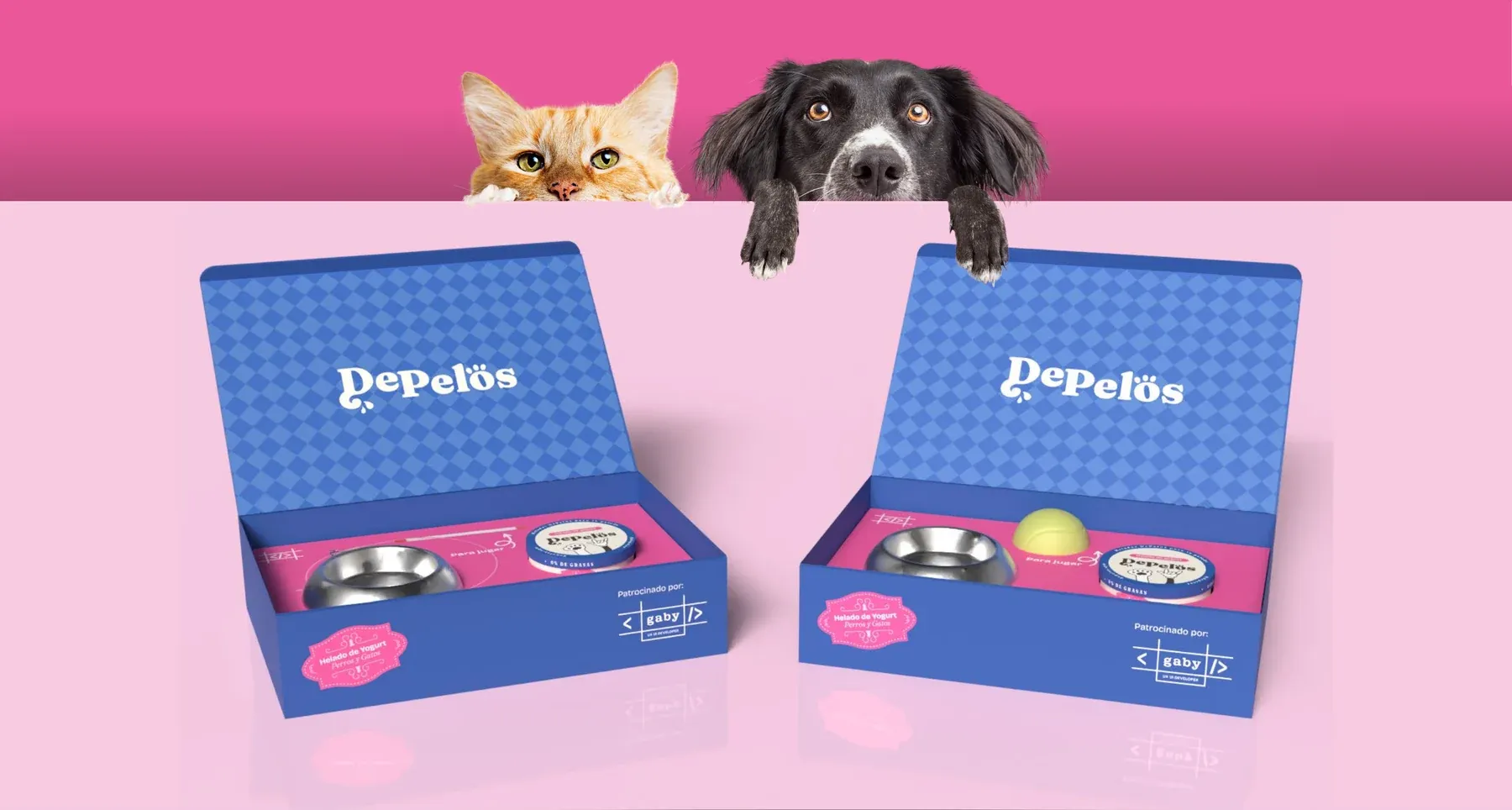 Dos cajas DePelös abiertas con el helado, el plato y los juguetes, y un gato y un perro asomándose detrás